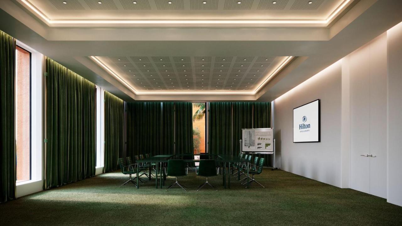 Doubletree By Hilton Ben Guerir Hotel & Residences Benguerir Exteriör bild